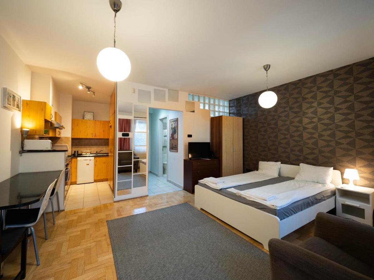 Super Cute Studio With Terrace Next To Gozsdu Passage Budapest Extérieur photo